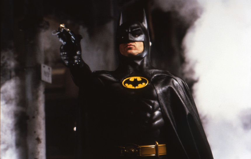 Michael Keaton Batman - camões rádio - mundo