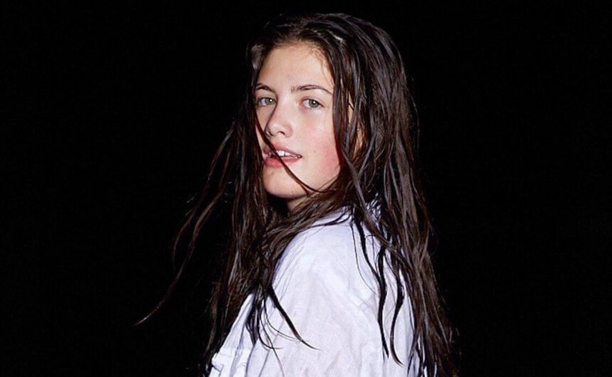 Olivia Vedder lança o primeiro single - Camões Rádio - Música