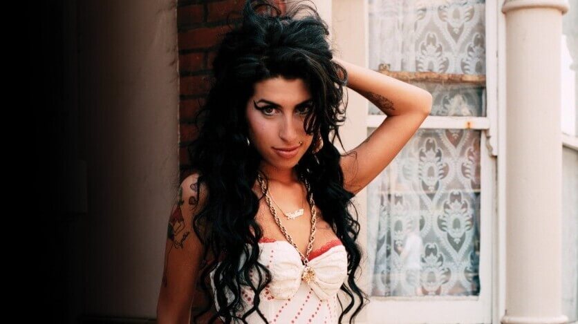 Amy Winehouse - Camões Rádio - Noticias