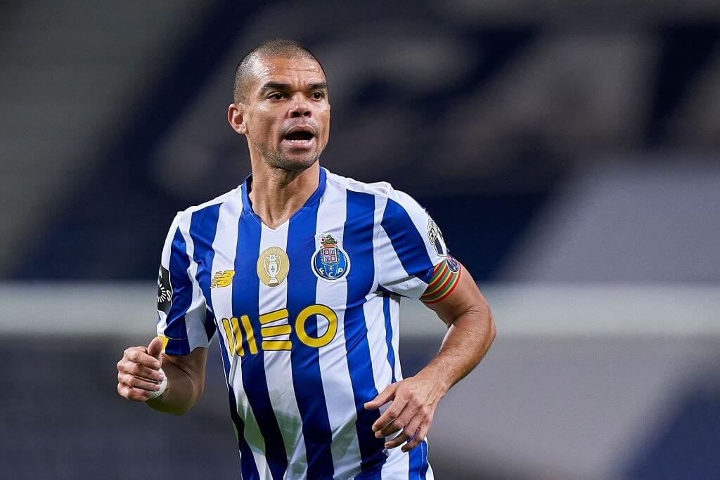 Pepe jogador do FC Porto - Camões Rádio - Desporto