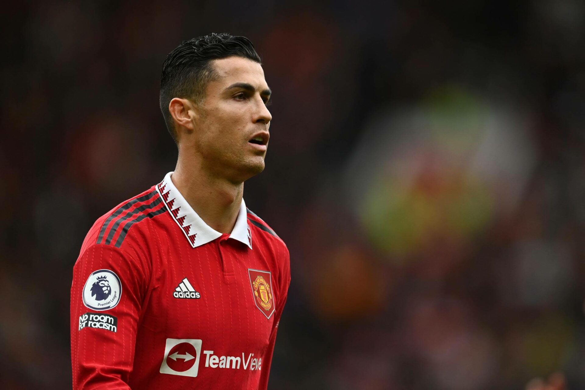 cristiano Ronaldo sente-se traido pelo Manchester United - Camões Rádio - Futebol